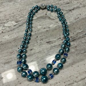 Vintage Bead Necklace Signed Japan, missing 1 strand.